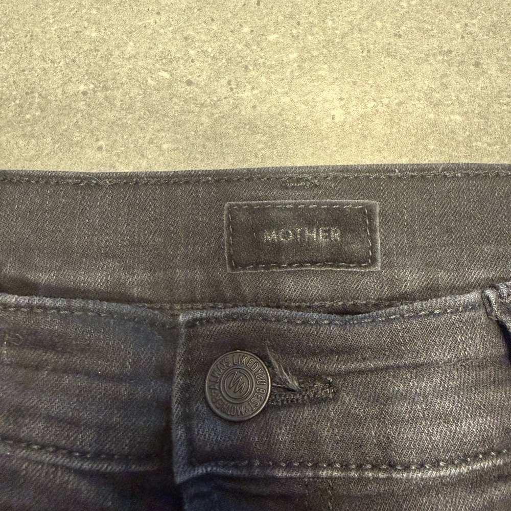 MOTHER Charcoal high waisted rider ankle jean